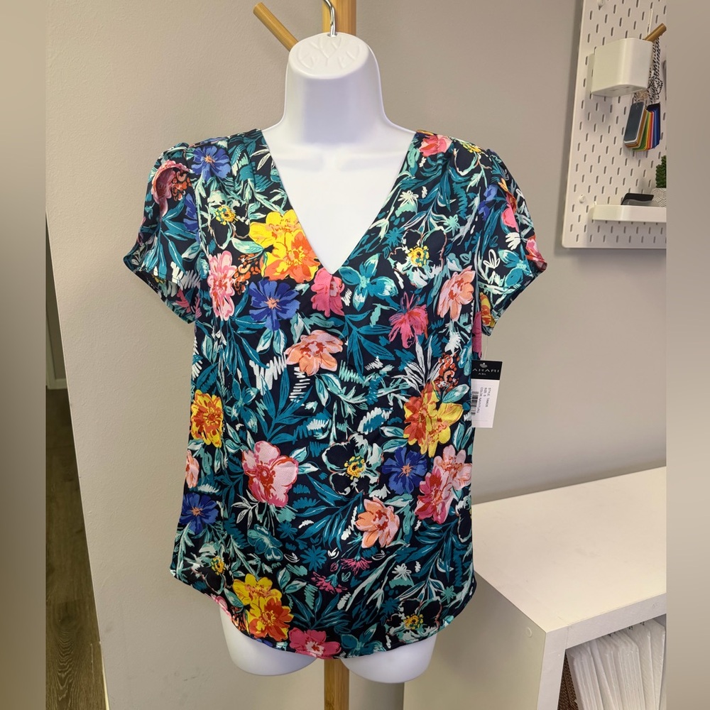NWT Tahari ASL Multicolor Floral V-Neck Blouse Size S - Picture 2 of 8